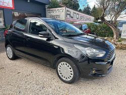 Nero Usata 2017 Ford Ka Tre volumi | 7999 € (Buon prezzo)