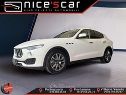 Bianco Usata 2019 Maserati Levante SUV | 37.890 € (Buon prezzo)