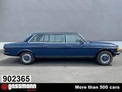 Blu Usata 1985 Mercedes 250 Tre volumi | 29.900 €