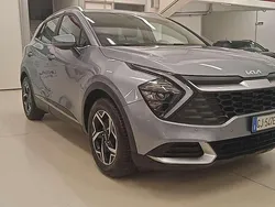Lunar silver Usata 2022 Kia Sportage 2 SUV | 23.900 € (Buon prezzo)