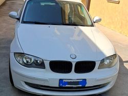 Bianco Usata 2009 BMW 116 Due volumi | 4000 € (Buon prezzo)