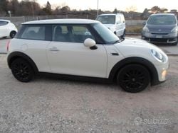 Bianco Usata 2019 Mini Cooper D Due volumi | 14.500 € (Super prezzo)