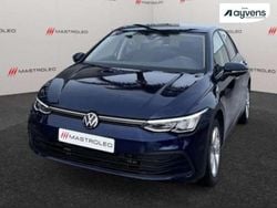 Blu Usata 2023 VW Golf VIII Life Tre volumi | 22.900 € (Ottimo prezzo)
