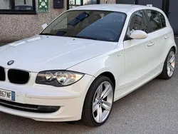 Bianco Usata 2009 BMW 116 Due volumi | 4500 € (Buon prezzo)