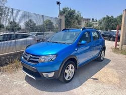 Blu Usata 2014 Dacia Sandero Stepway Due volumi | 7990 € (Cara)
