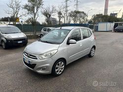 Grigio Usata 2012 Hyundai i10 Edition Due volumi | 4900 € (Buon prezzo)