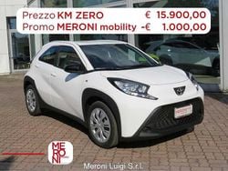 Bianco Nuova 2025 Toyota Aygo Active Due volumi | 14.900 €