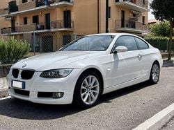 Bianco Usata 2009 BMW 320 Coupé | 4000 € (Super prezzo)