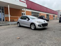 Argento Usata 2012 Peugeot 207 Furgone | 3500 €
