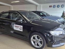 Nero Usata 2019 Audi A3 Tre volumi | 16.500 € (Buon prezzo)