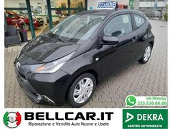 Nero Usata 2018 Toyota Aygo Cool Due volumi | 10.900 € (Buon prezzo)