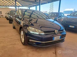 Blu/azzurro Usata 2019 VW Golf VII Business Tre volumi | 17.900 € (Buon prezzo)
