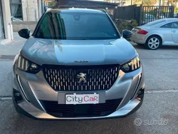 Grigio Usata 2020 Peugeot 2008 GT-line SUV | 20.800 € (Molto cara)