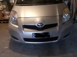 Grigio Usata 2009 Toyota Yaris Due volumi | 2500 € (Super prezzo)