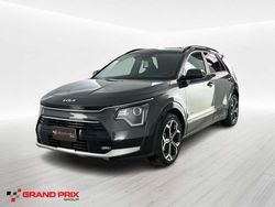 Grigio Usata 2023 Kia Niro SUV | 21.990 € (Ottimo prezzo)