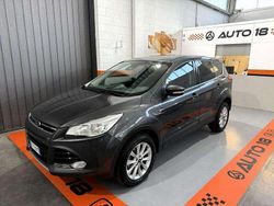 Grigio scuro Usata 2015 Ford Kuga Titanium SUV | 9890 € (Buon prezzo)