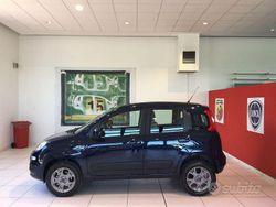 Blu/azzurro Usata 2016 Fiat Panda Easy Tre volumi | 7950 € (Buon prezzo)