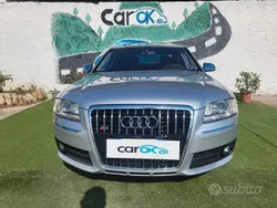 Argento Usata 2007 Audi A8 Ambiente Tre volumi | 26.000 € (Molto cara)