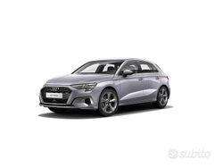 Grigio Usata 2021 Audi A3 Advanced Tre volumi | 26.900 € (Molto cara)