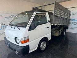 Bianco Usata 2001 Hyundai H 100 Pick-up | 8900 €