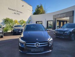 Nero metallizzato Usata 2021 Mercedes B180 Premium Monovolume | 22.800 € (Buon prezzo)