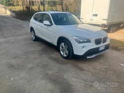 Bianco Usata 2011 BMW X1 SUV | 5800 € (Buon prezzo)