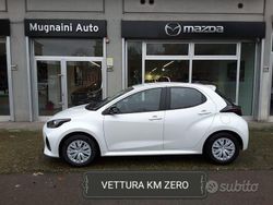 Bianco Nuova 2025 Mazda 2 Prime-Line Tre volumi | 17.900 €