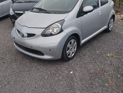 Grigio Usata 2006 Toyota Aygo Due volumi | 2800 € (Ottimo prezzo)