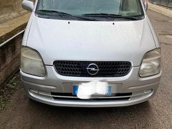 Grigio Usata 2001 Opel Agila Monovolume | 1500 €