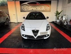 Bianco Usata 2017 Alfa Romeo Giulietta Super Tre volumi | 10.500 € (Buon prezzo)