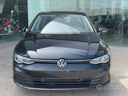 Nero Usata 2022 VW Golf Tre volumi | 18.400 € (Super prezzo)