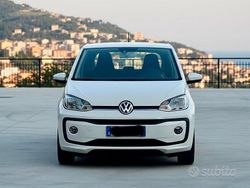 Bianco Usata 2019 VW up! Due volumi | 8200 € (Buon prezzo)