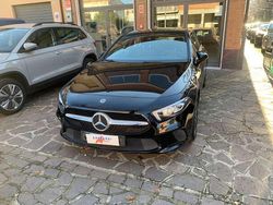 Nero Usata 2020 Mercedes A160 Tre volumi | 18.000 € (Buon prezzo)
