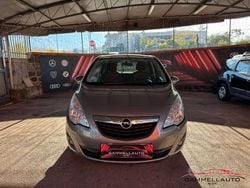 Grigio Usata 2014 Opel Meriva Monovolume | 5790 € (Buon prezzo)