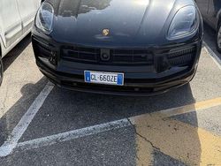 Nero Usata 2022 Porsche Macan SUV | 90.000 € (Molto cara)