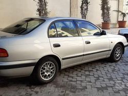 Grigio Usata 1992 Toyota Carina E Tre volumi | 2500 €