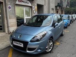 Blu Usata 2010 Renault Scénic III Dynamique Monovolume | 3490 € (Buon prezzo)