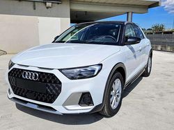 Bianco Nuova 2025 Audi A1 Business Due volumi | 28.500 € (Buon prezzo)