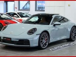 Verde Nuova 2025 Porsche 992 Coupé | 175.000 € (Buon prezzo)