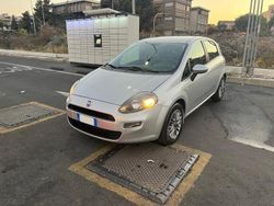 Grigio Usata 2012 Fiat Punto Pop Due volumi | 4490 € (Molto cara)