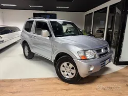 Usata 2005 Mitsubishi Pajero Invite SUV | 7900 € (Ottimo prezzo)