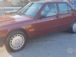 Usata 1984 Mercedes 190 Tre volumi | 7500 €