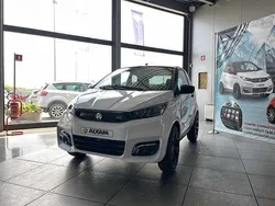 Bianco Nuova 2025 Aixam City Due volumi | 12.499 €