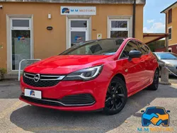 Rosso Usata 2018 Opel Astra OPC Tre volumi | 12.990 € (Cara)