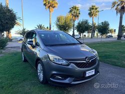Grigio Usata 2017 Opel Zafira Business Monovolume | 9990 € (Cara)