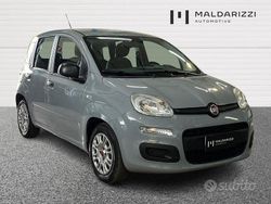 Grigio Usata 2022 Fiat Panda S Tre volumi | 10.500 € (Buon prezzo)