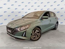 Verde Usata 2023 Hyundai i20 Tre volumi | 16.900 € (Buon prezzo)