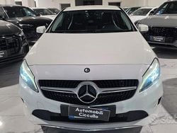 Bianco Usata 2017 Mercedes A180 Executive Tre volumi | 11.900 € (Buon prezzo)