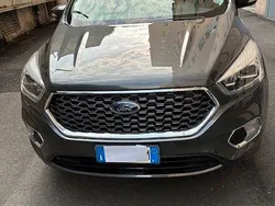 Usata 2019 Ford Kuga Vignale SUV | 19.800 € (Buon prezzo)