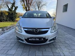 Grigio Usata 2010 Opel Corsa Edition Tre volumi | 3900 € (Buon prezzo)